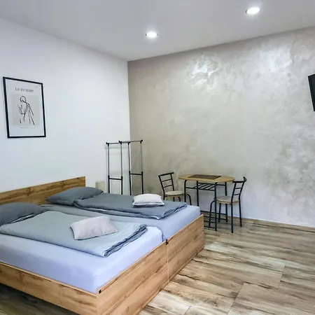 Riverstone Retreat